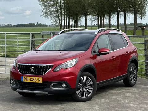 Peugeot 2008 1.2 PureTech Allure | TREKHAAK | RIEM V.V | PANO | NAVI | CARPLAY