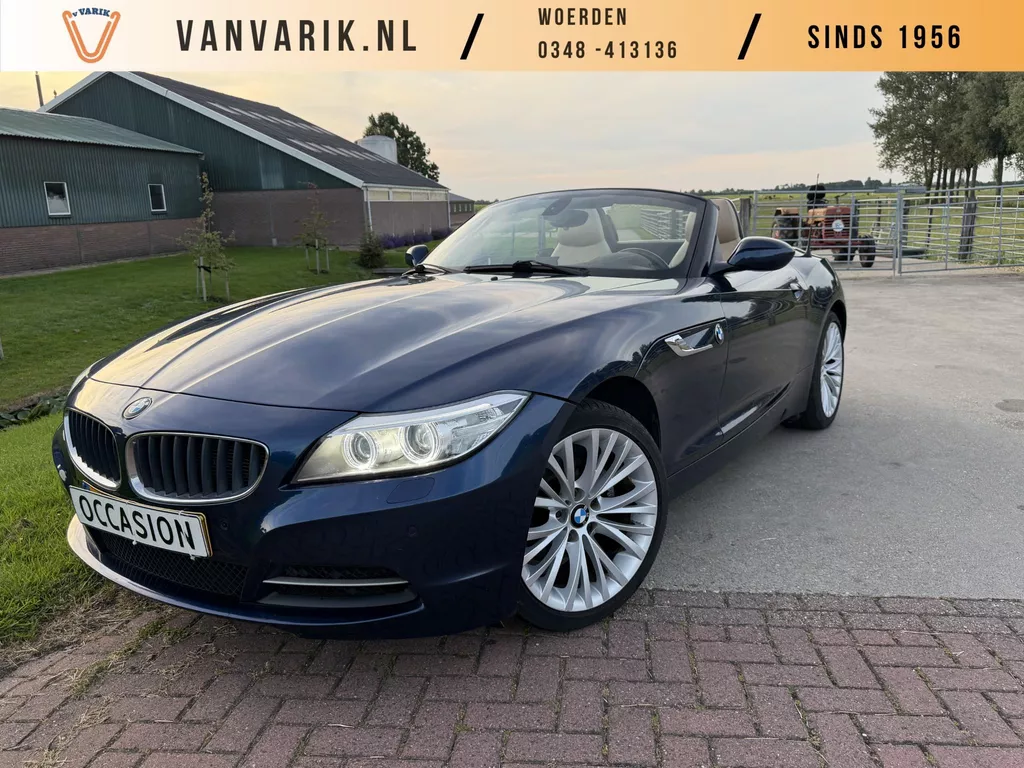 BMW Z4 Roadster sDrive18i LEER | CRUISE | NL-AUTO | LED | KETTING V.V