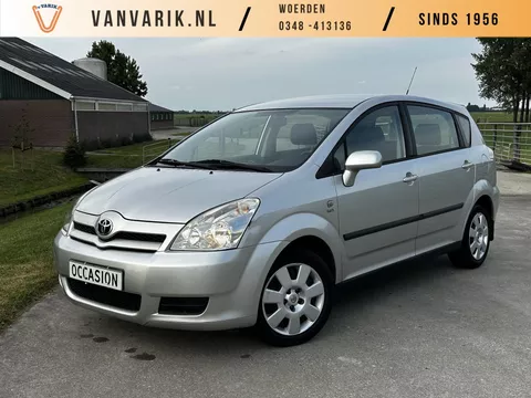 Toyota Corolla Verso 1.8 VVT-i Terra 7-PERSOONS | AIRCO | DEALER-ONDERHOUDEN | TREKHAAK | 2 sleutels