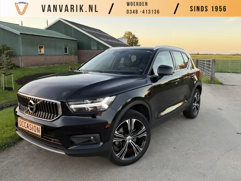 Volvo XC40 2.0 T4 Inscription TREKHAAK | CARPLAY | ORREFORS | AUTOMAAT | CAMERA | KEYLESS | LEER